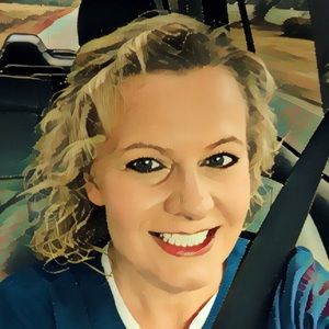 Meet your Posher, Vickie